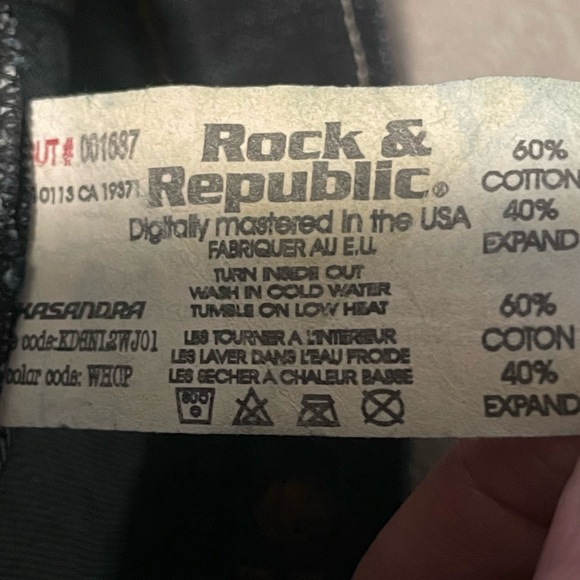 Rock & Republic Kasandra bootcut dark wash size 31 x 33 length - Picture 11 of 11